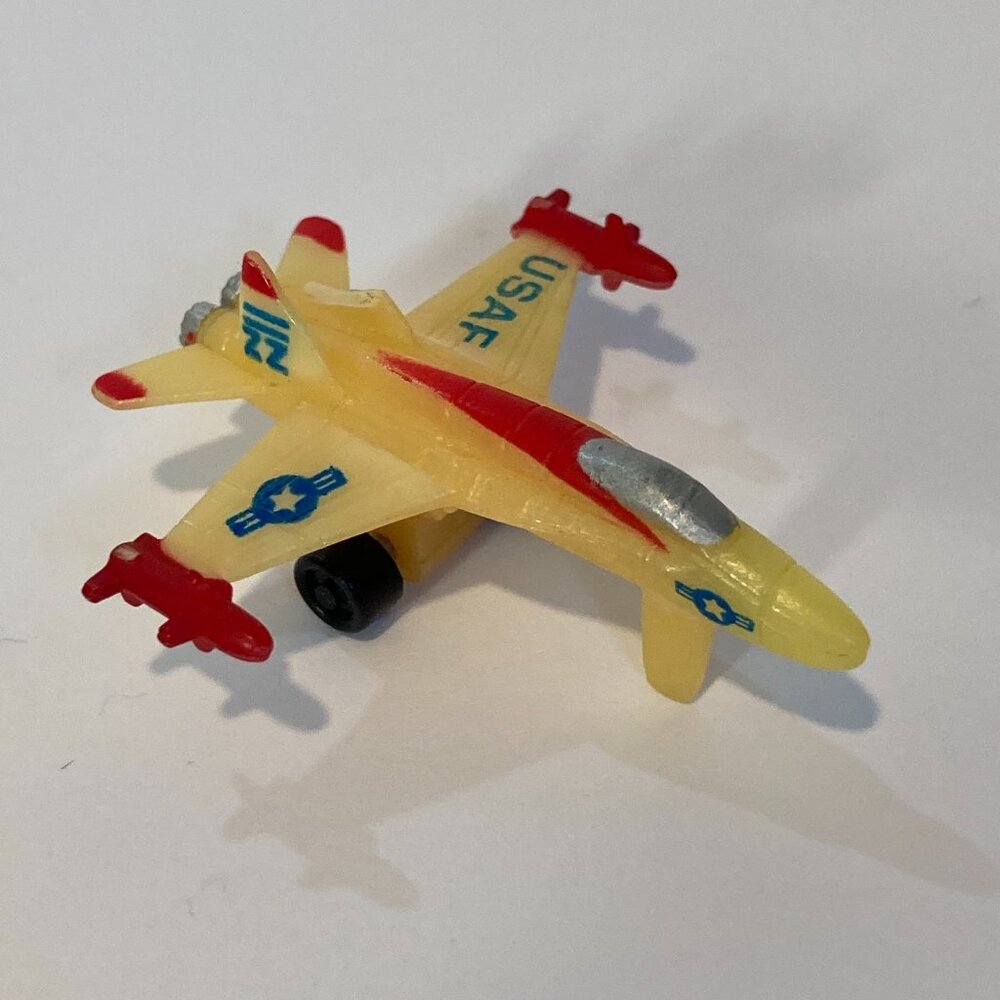 5/$35 Micro Machines Military F-18 Hornet Fighter Aircraft USAF Yellow Funrise